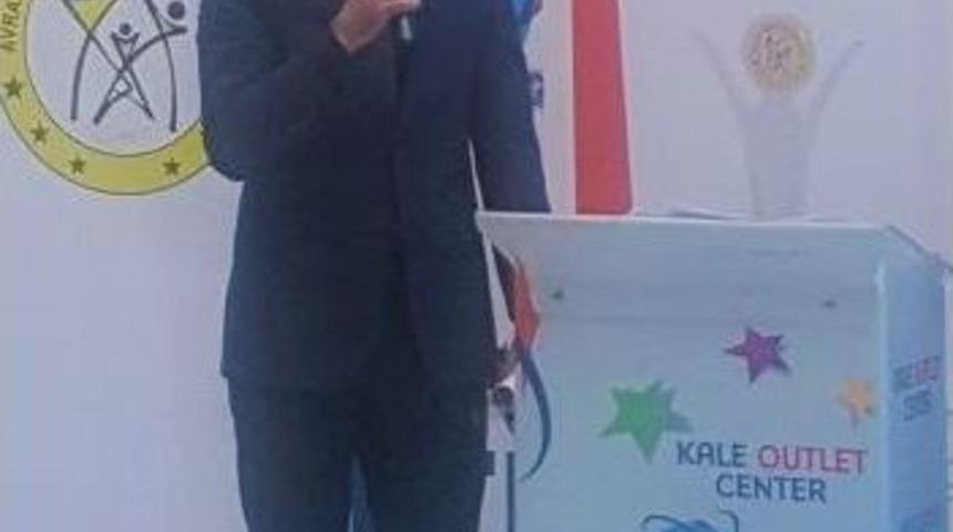 Dilek Halı&rsquo; Ya İki &Ouml;d&uuml;l Birden