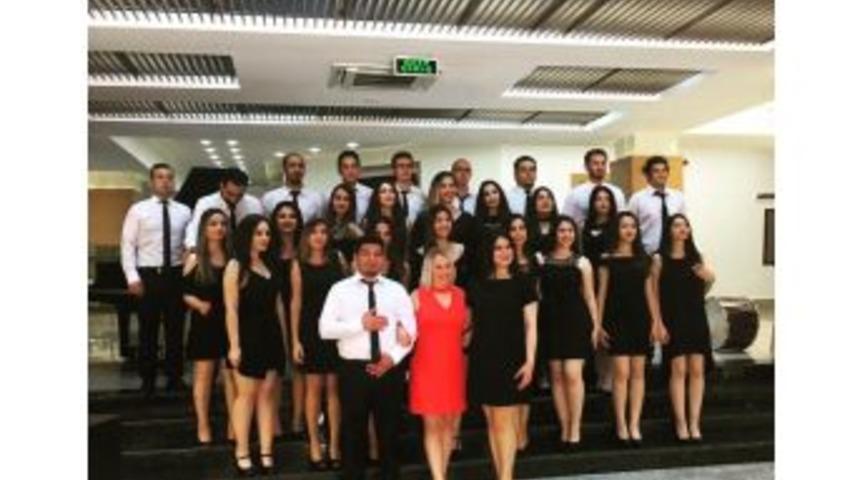 Bu Konserin Bileti Oyuncak