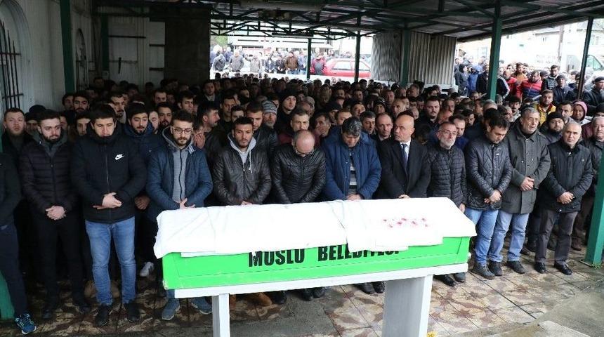 Organları 7 Kişiyi Hayata Bağlayan Genç Toprağa Verildi