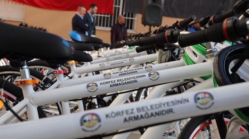 &Ouml;ğretmenlere, &Ouml;ğretmenler G&uuml;n&uuml;&rsquo;nde &Ouml;zel Jest