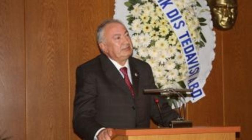 Yakın Doğu &Uuml;niversitesinden &ldquo;diş Hekimliği G&uuml;n&uuml;&rdquo; Mesajı