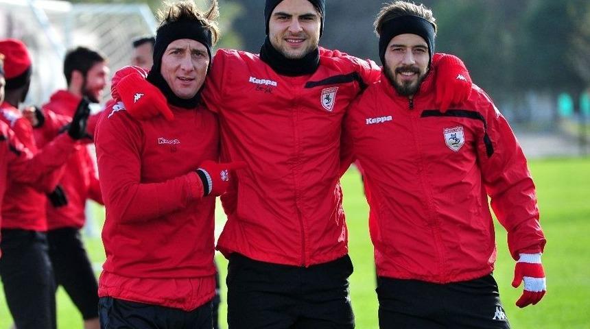 İstanbulspor Ve Samsunspor 33. Randevularına &Ccedil;ıkacak