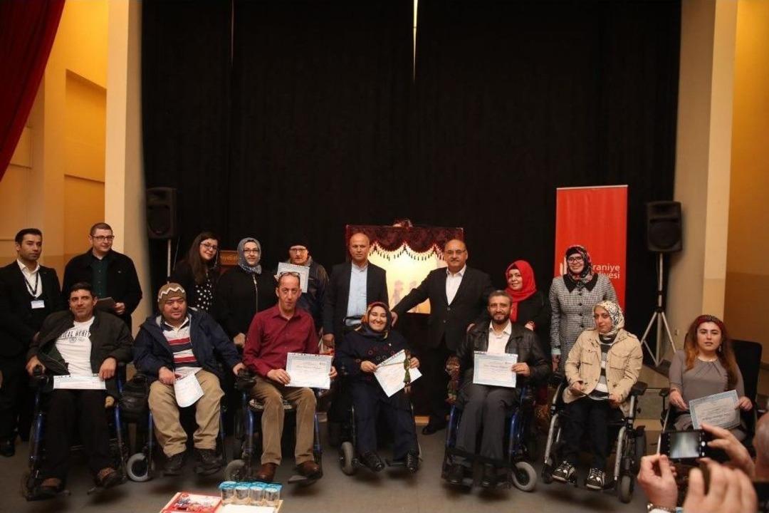 500 Yıllık G&ouml;lge Oyunu &Ouml;zel Ellerde Hayat Buldu