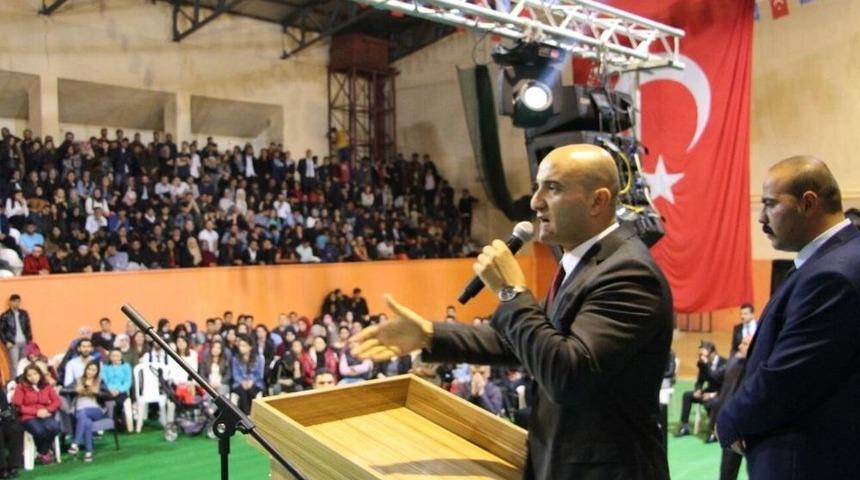 Kılavuz: Müslümanların İlk Kıblesi Olan Mescid-i Aksa Maalesef Bugün Zalimlerin, Hainlerin Hedefindedir