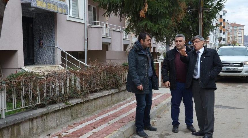 4 Eyl&uuml;l Mahallesi&rsquo;ndeki Kaldırım &Ccedil;alışmaları Devam Ediyor