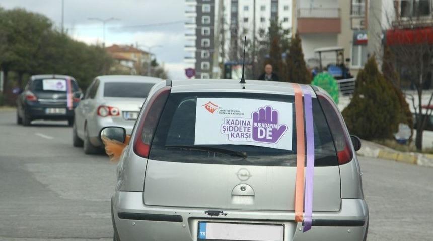 &Ccedil;ankırı&rsquo;da &ldquo;kadına Y&ouml;nelik Şiddete Hayır De&rdquo; Konvoyu