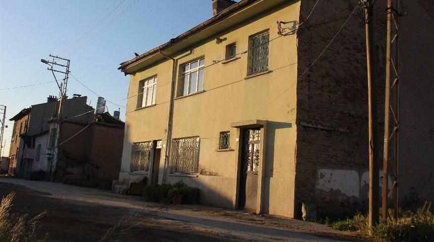 Uyuşturucu Kullandığı İddia Edilen Şahıs &Ouml;l&uuml; Bulundu