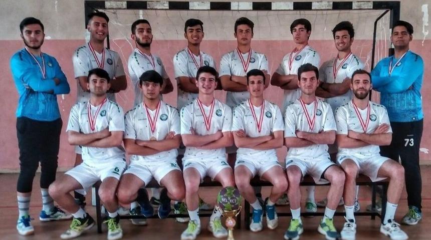 Salihlili Gen&ccedil;ler Hentbolda Şampiyon Oldu