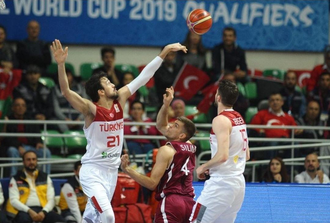 2019 Fıba D&uuml;nya Kupası Avrupa Elemeleri: T&uuml;rkiye: 37 - Letonya: 34 (ilk Yarı)