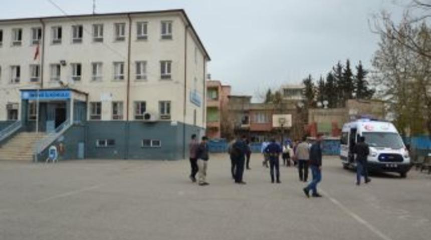 İlkokul &Ouml;ğrencileri Zehirlendi