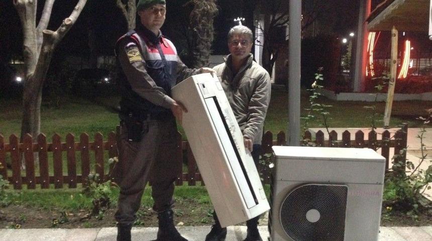 Baz İstasyonundan Klima &Ccedil;aldılar