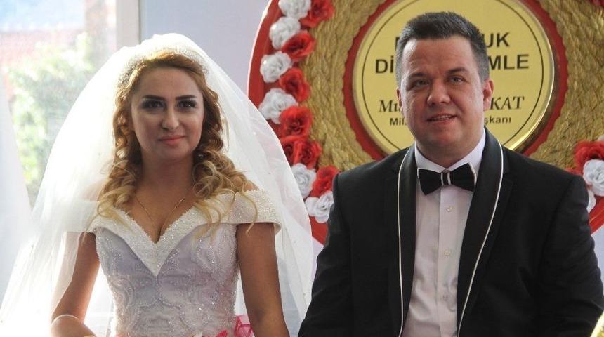 Nikah Takısı &lsquo;kelep&ccedil;e&rsquo; Oldu