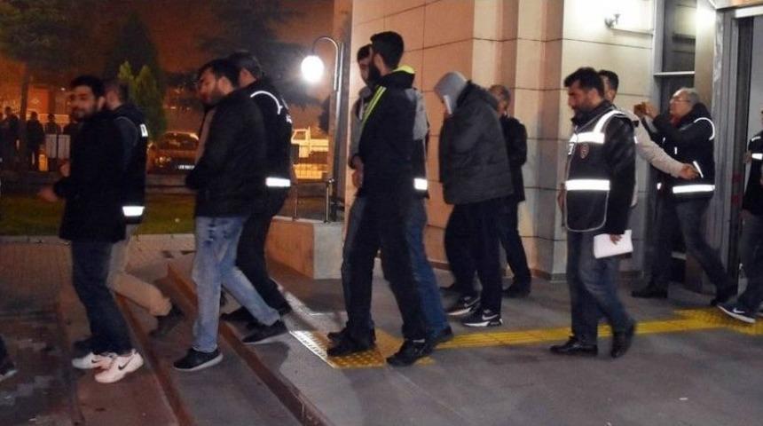 Manisa Polisinin Uyuşturucu Operasyonunda 11 Tutuklama
