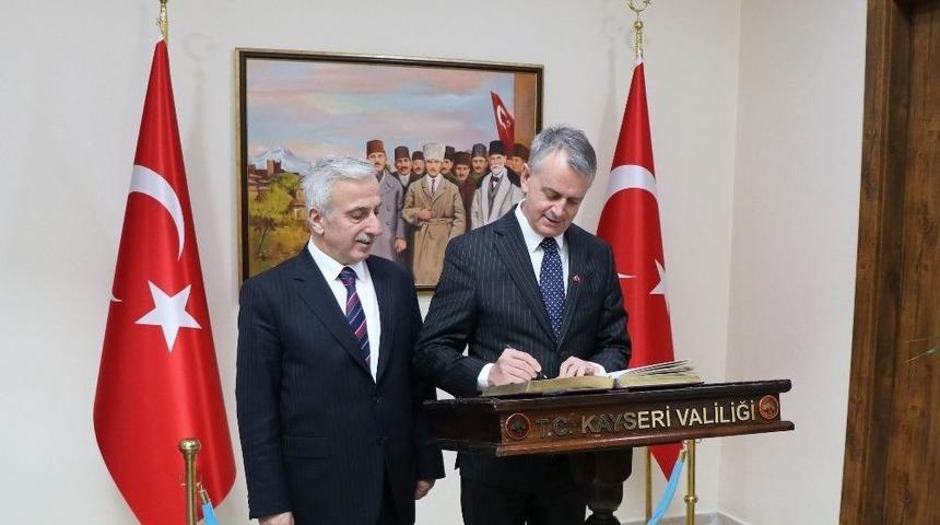 Kanada&rsquo;nın Ankara B&uuml;y&uuml;kel&ccedil;isi Cooter&rsquo;dan Vali Kam&ccedil;ı&rsquo;ya Ziyaret