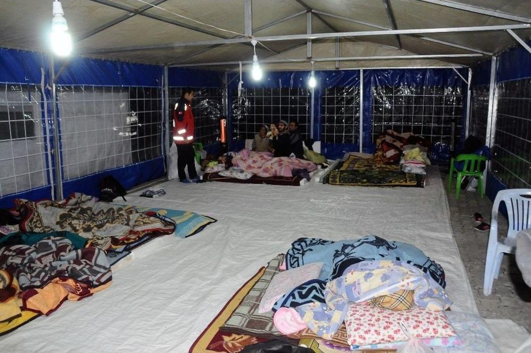 Deprem Arıcılar&rsquo;ı İkinci Defa Vurdu