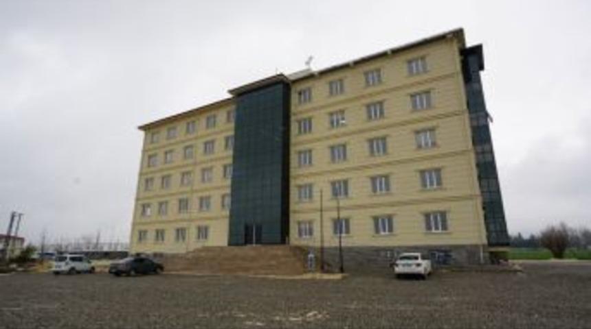 Adıyaman Belediyesinin 4 M&uuml;d&uuml;rl&uuml;ğ&uuml; Yeni Binaya Taşındı