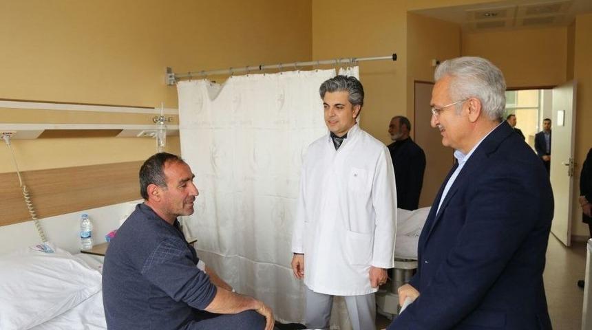 Başkan Başsoy Kandilde Hastaları Unutmadı