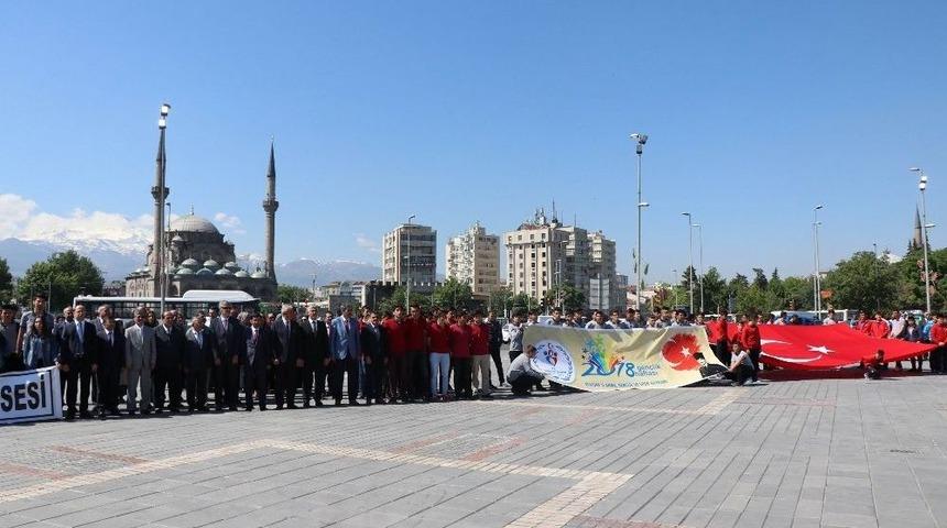 Gen&ccedil;lik Haftası Kutlamalar Başladı