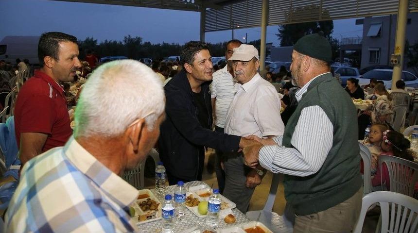 D&ouml;şemealtı Belediyesi&rsquo;nden 60 Bin Kişilik İftar Sofrası