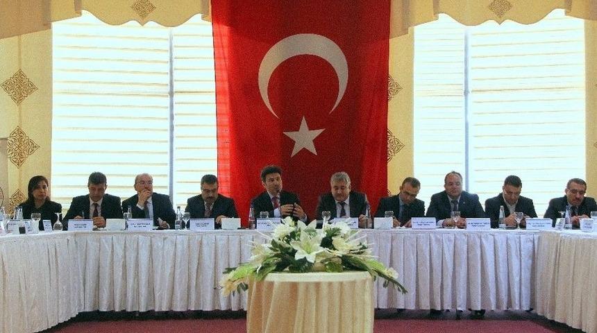 7 Aralık &Uuml;niversitesine Yeni B&ouml;l&uuml;mler