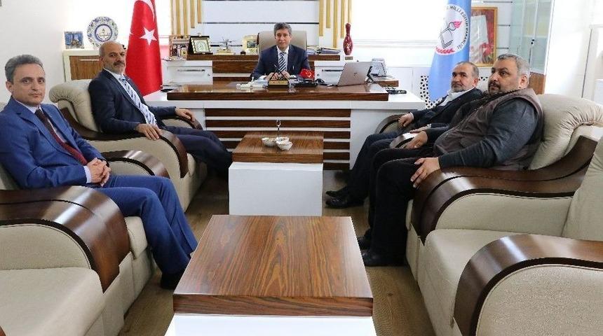M&uuml;siad&rsquo;dan Milli Eğitim M&uuml;d&uuml;r&uuml; Tatlı&rsquo;ya Ziyaret