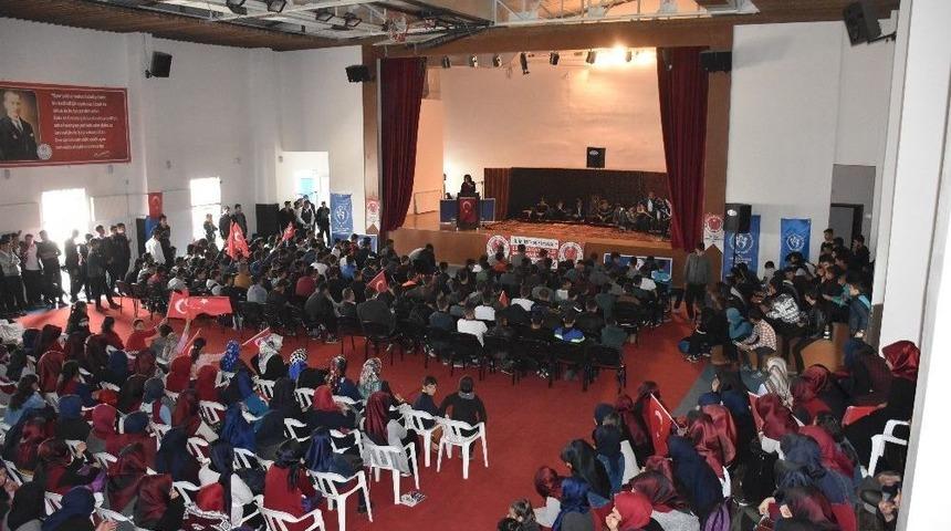 Regaip Kandilinde Şehitler İ&ccedil;in Dua