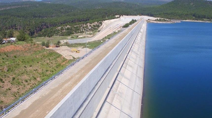 Karacasu Barajı&rsquo;nda G&ouml;vde Ve Dolusavak Y&uuml;kseltme İnşaatı Tamamlandı