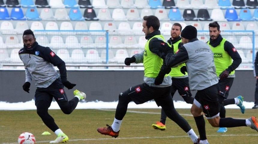 B.b.erzurumspor&rsquo;da Parola &Uuml;&ccedil; Puan