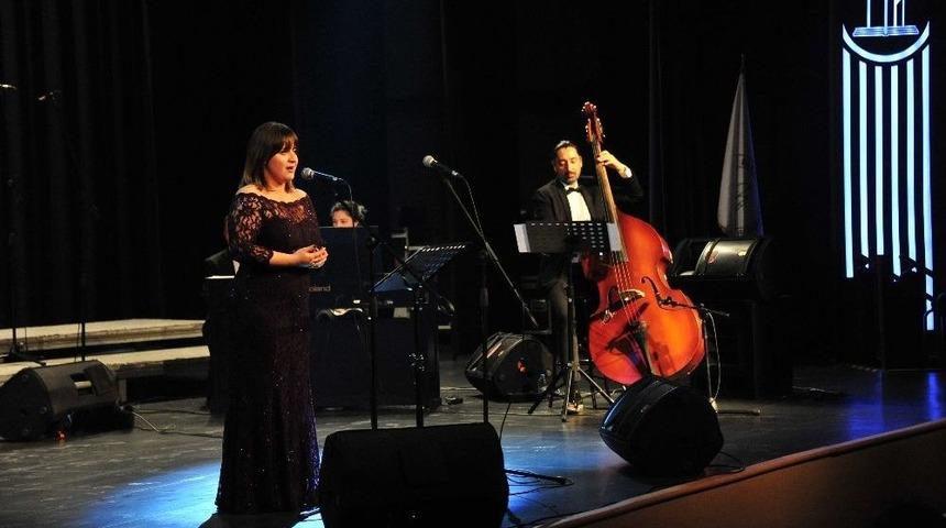 Be&uuml;&rsquo;den Muhteşem Konser