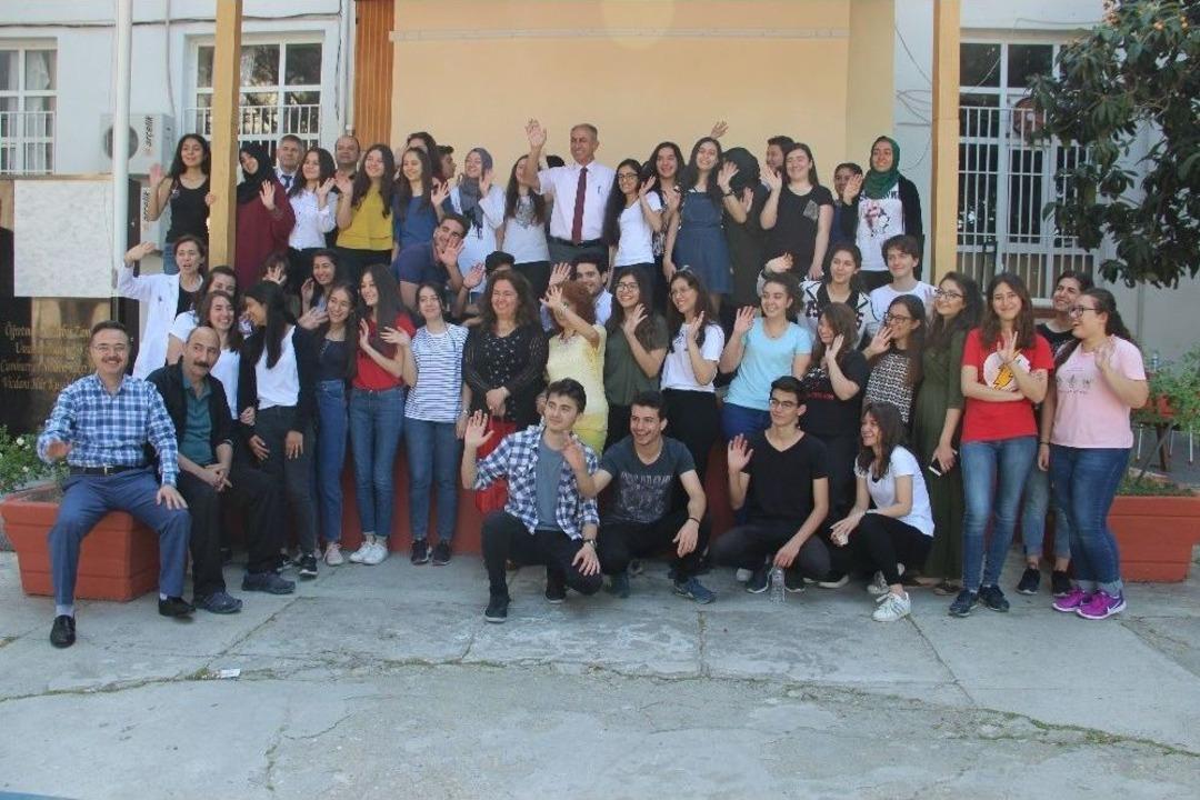 Yks &Ouml;ncesi &Ouml;ğrencilere Moral