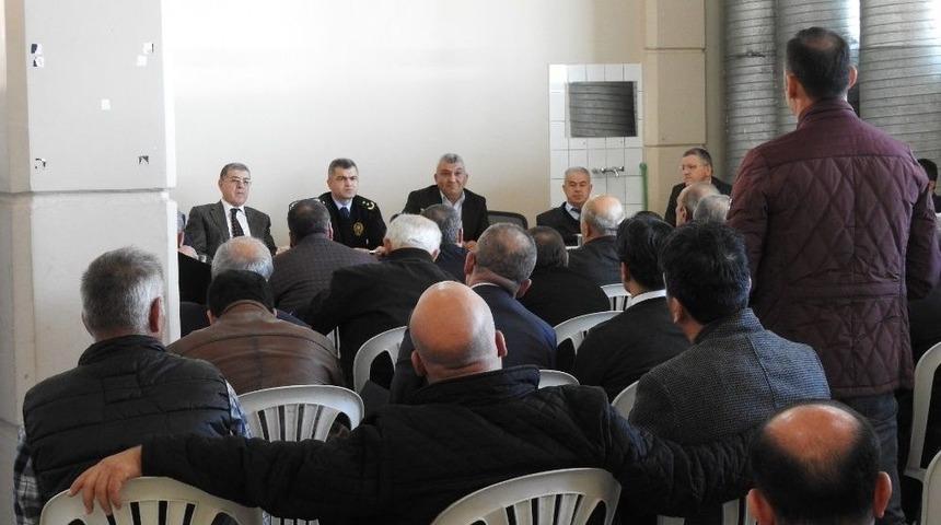 Antalya Emniyeti&rsquo;nden Şehirlerarası Otob&uuml;s Terminalinde Hanut&ccedil;ulukla M&uuml;cadele Toplantısı