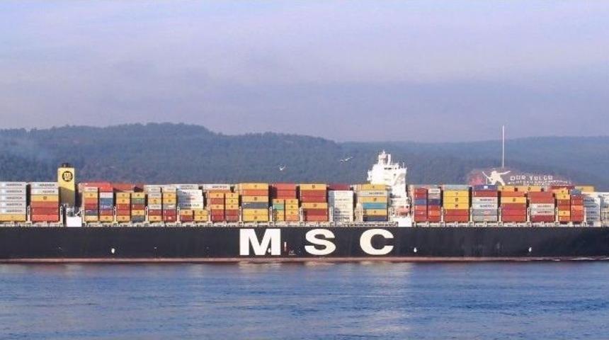 Dev Gemi &Ccedil;anakkale Boğazı&rsquo;ndan Ge&ccedil;ti