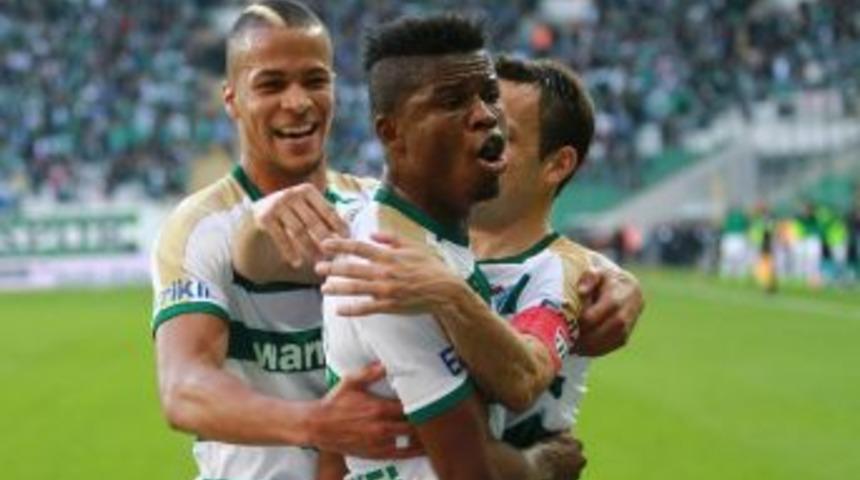 Bursaspor, Yenilmezlik Serisini 6 Ma&ccedil;a &Ccedil;ıkarmak İstiyor