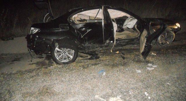 Otomobil Takla Attı: 1 Ölü, 2 Yaralı