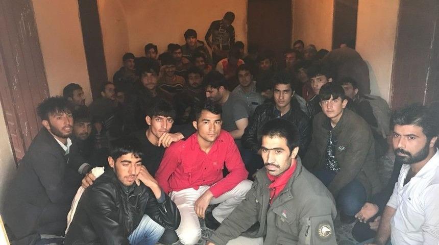 Van&rsquo;da Bir Ayda 408 Ka&ccedil;ak Şahıs Yakalandı