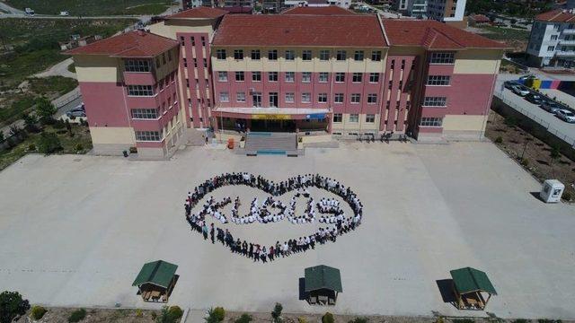 Öğrencilerden ’kudüs’ Mesajı