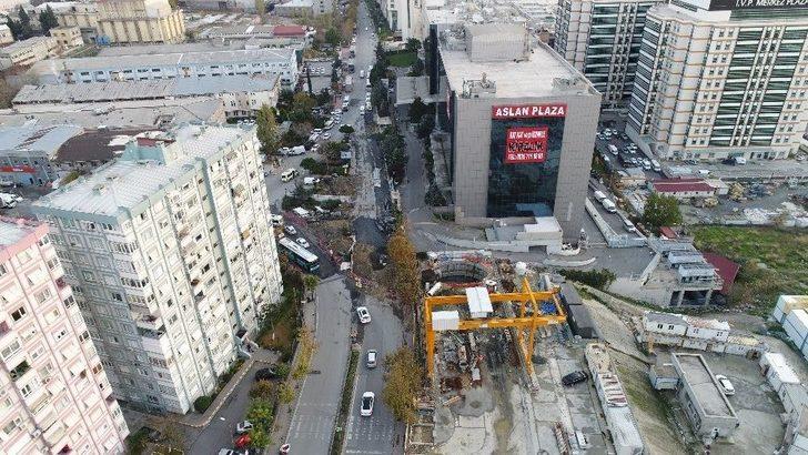 Yenibosna’da Bitmeyen Su Borusu Çalışması Vatandaşı Canından Bezdirdi G3