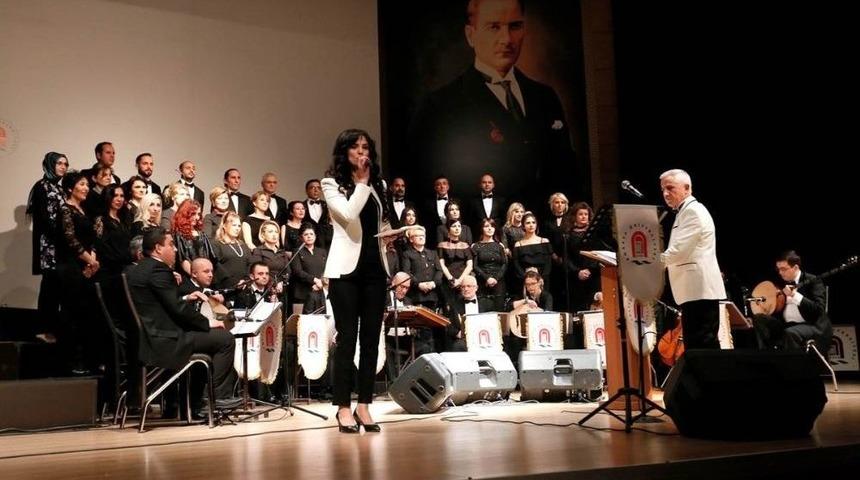 Öğretmenler Korosundan Konser
