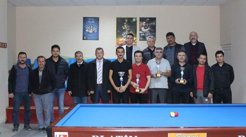 Karaman&rsquo;da &Ouml;ğretmenler G&uuml;n&uuml; Bilardo Turnuvası Sona Erdi