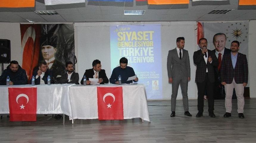 Ak Parti Muradiye Gen&ccedil;lik Kolları Başkanlığına Kayakeser Se&ccedil;ildi