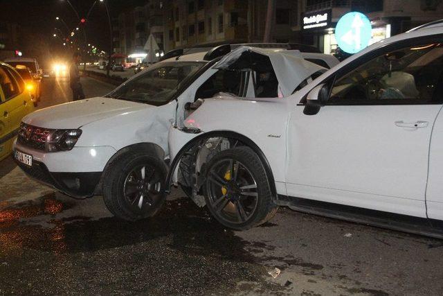 Elazığ’da Trafik Kazası: 5 Yaralı