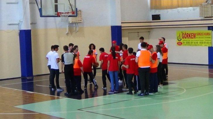 Engelli Bireylerin Tekirdağ Sokaklarında ’sevgi’ Yürüyüşü G5