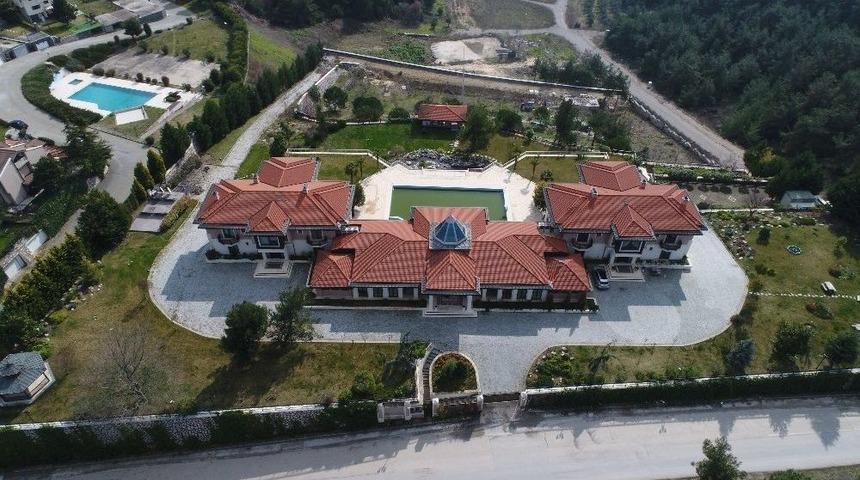 Fet&ouml;&rsquo;n&uuml;n Elebaşı İ&ccedil;in Yapılan Malikane Devlete Ge&ccedil;ecek