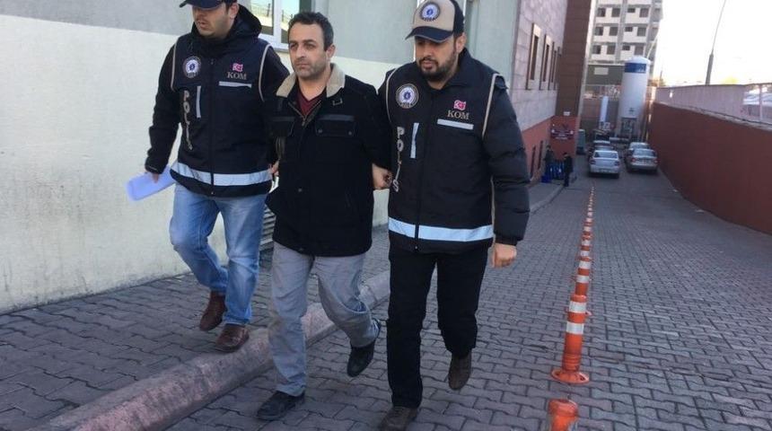 Pkk Propagandası Yapan Şahıs Ka&ccedil;ak Sigara İle Yakalandı