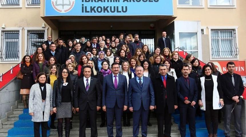 Başkan Ak:"öğretmenime Söz Verdim Hiç Sigara İçmedim"