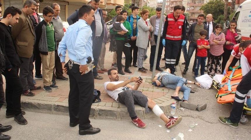 Otomobil İle Motosiklet &Ccedil;arpıştı: 2 Yaralı