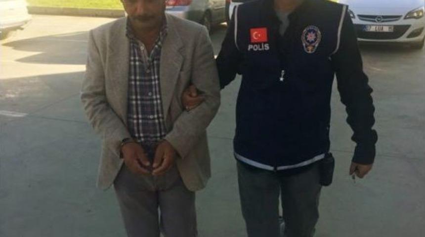 Manavgat Emniyeti Aranan 2 Suçluyu Yakaladı