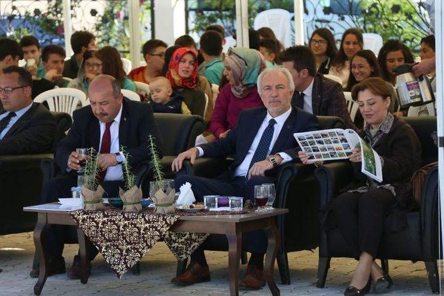 Kütahya’da ’hekim Sinanlar Yarışıyor’ İsimli Bilgi Yarışması