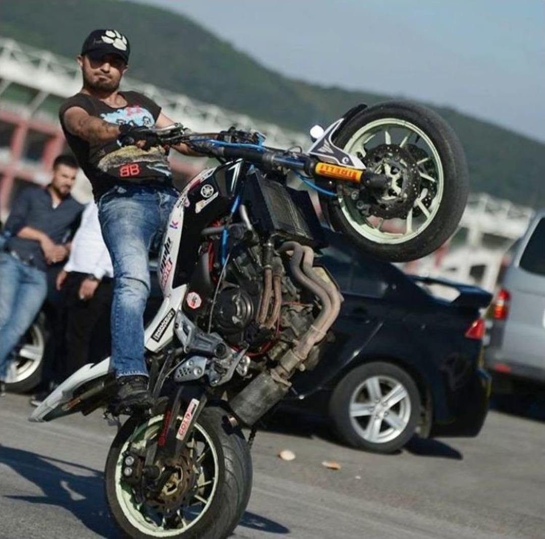 &Uuml;nl&uuml; Motosiklet&ccedil;i G&ouml;zyaşlarıyla Son Yolculuğuna Uğurlandı