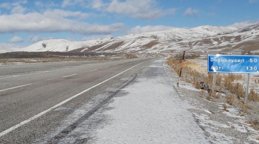 &Ccedil;aldıran-doğubayazıt Karayolu Ulaşıma A&ccedil;ıldı